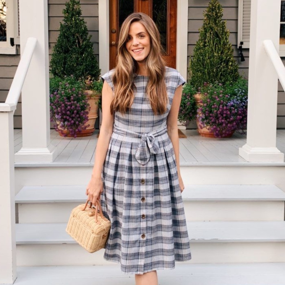 Kaitlin Gal Meets Glam Dress (GMG)